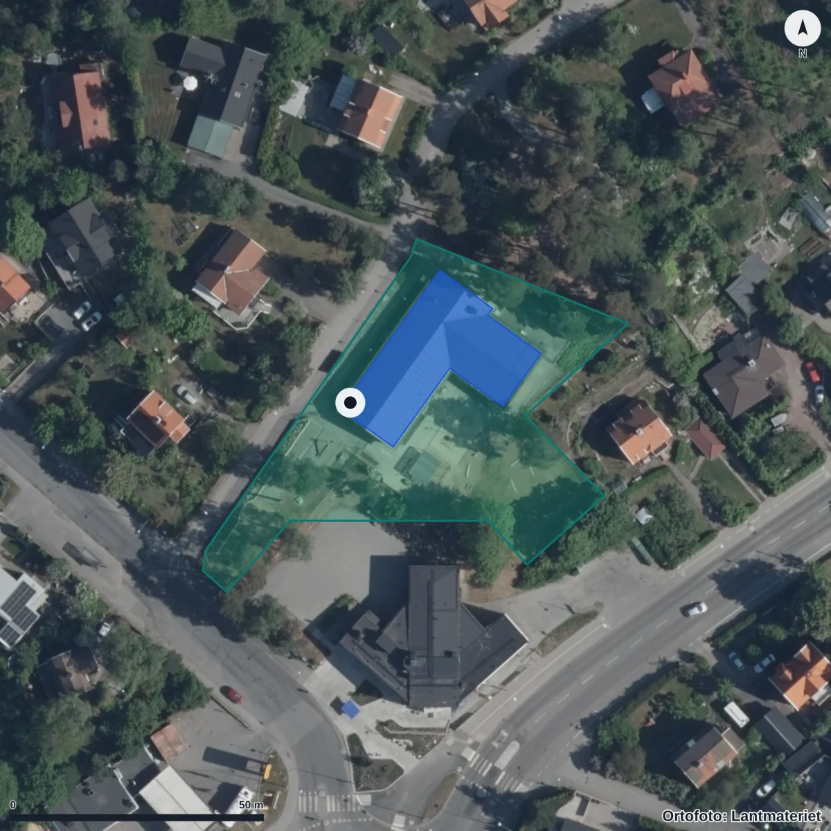 Flygbild över Förskolan Bifrostvägen, ortofoto från Lantmäteriet