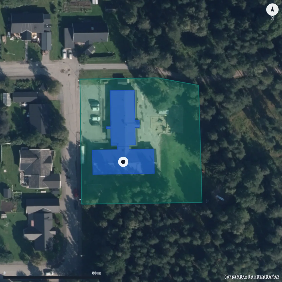 Flygbild över Förskolan Slöjdaren, ortofoto från Lantmäteriet