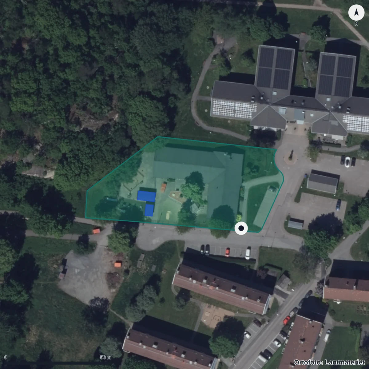 Flygbild över Sockenvägen 26 Förskola, ortofoto från Lantmäteriet