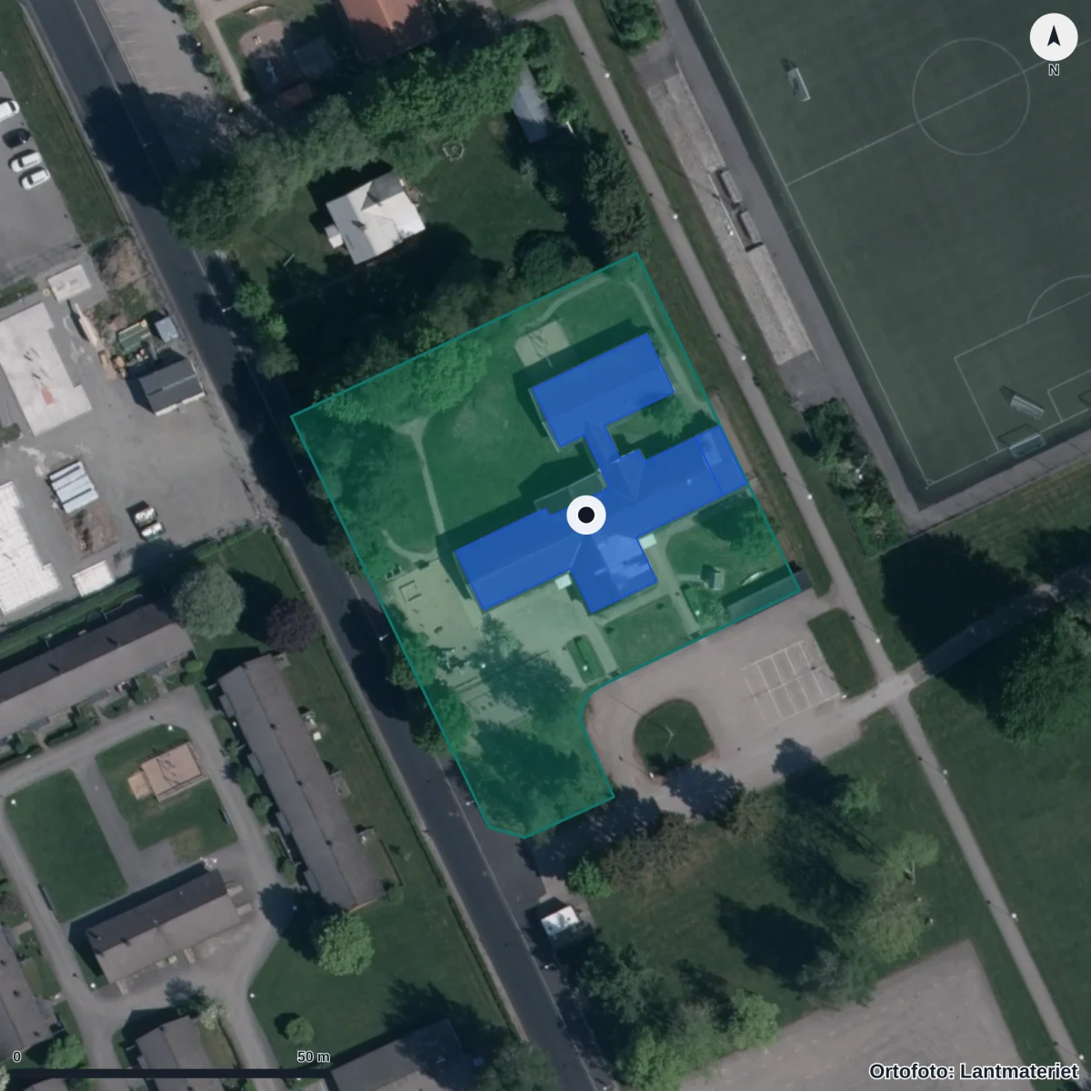 Flygbild över Förskolan Fåglum, ortofoto från Lantmäteriet