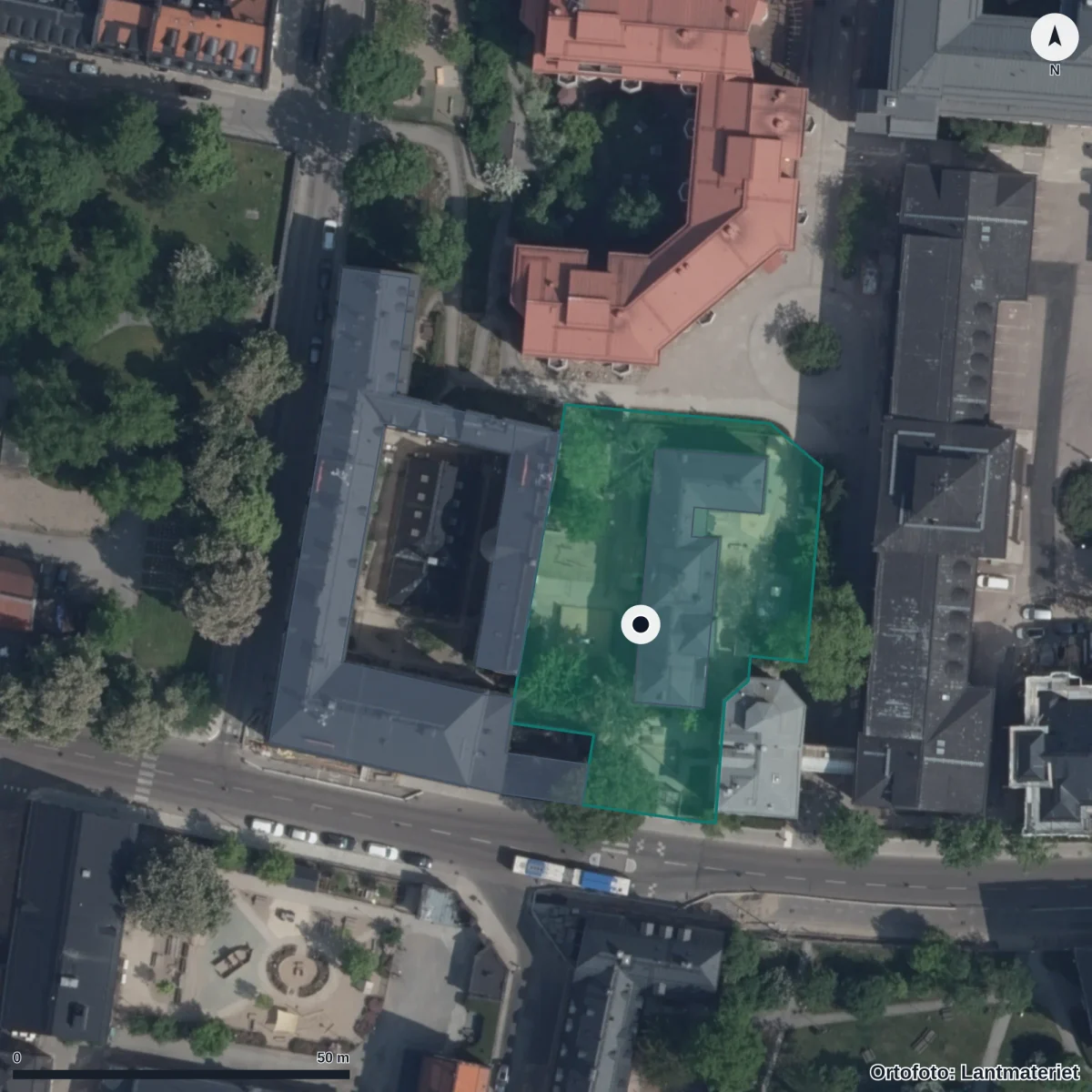 Flygbild över Förskolan Serafen, ortofoto från Lantmäteriet