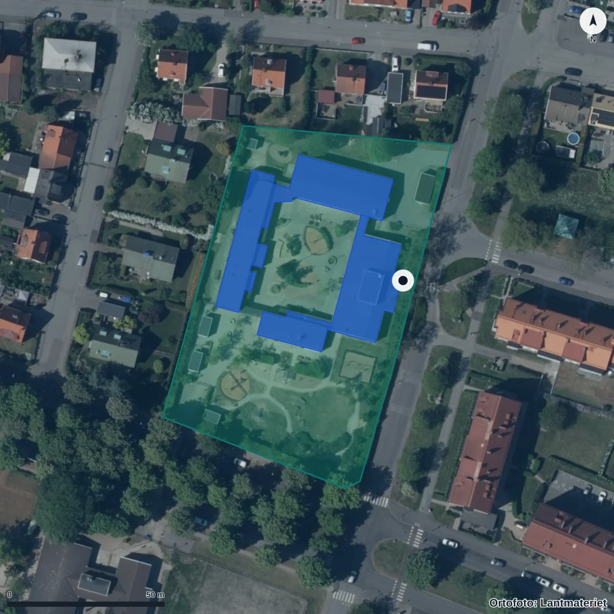 Flygbild över Granlunda Förskola, ortofoto från Lantmäteriet
