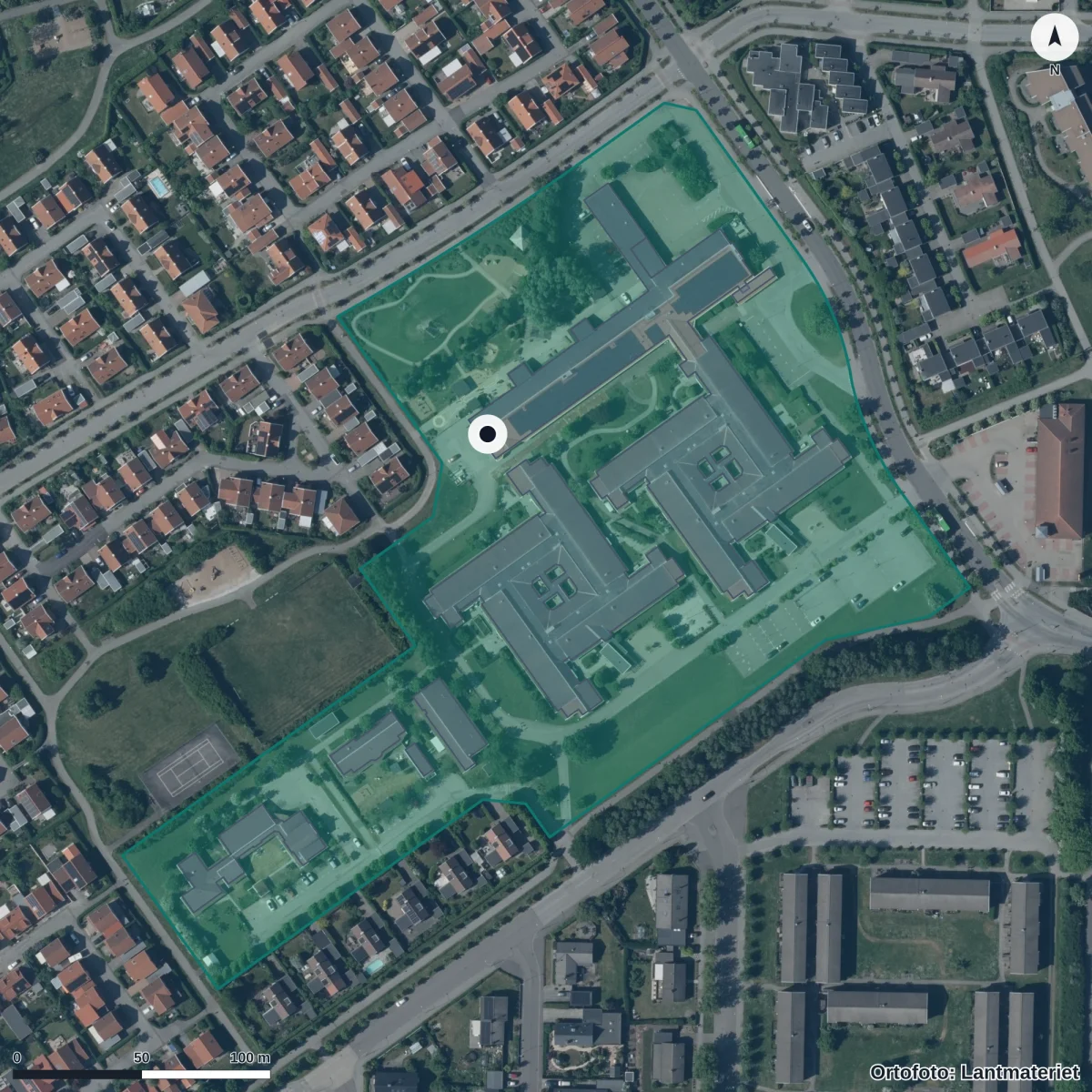 Flygbild över Annegårdens Förskola, ortofoto från Lantmäteriet