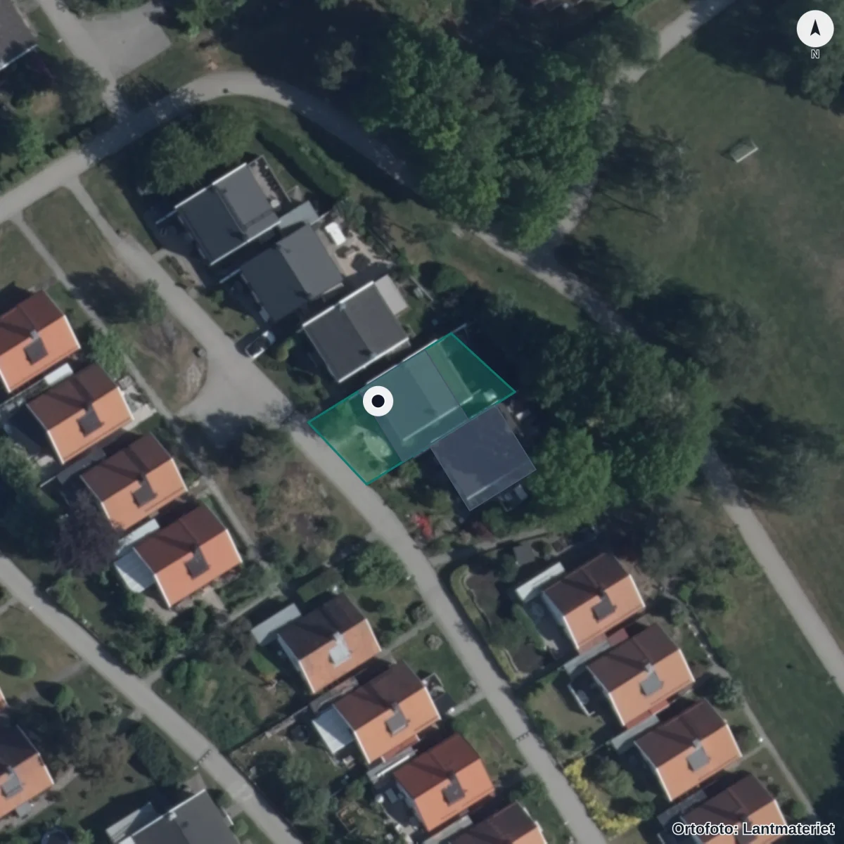 Flygbild över Förskolan Glimten, ortofoto från Lantmäteriet