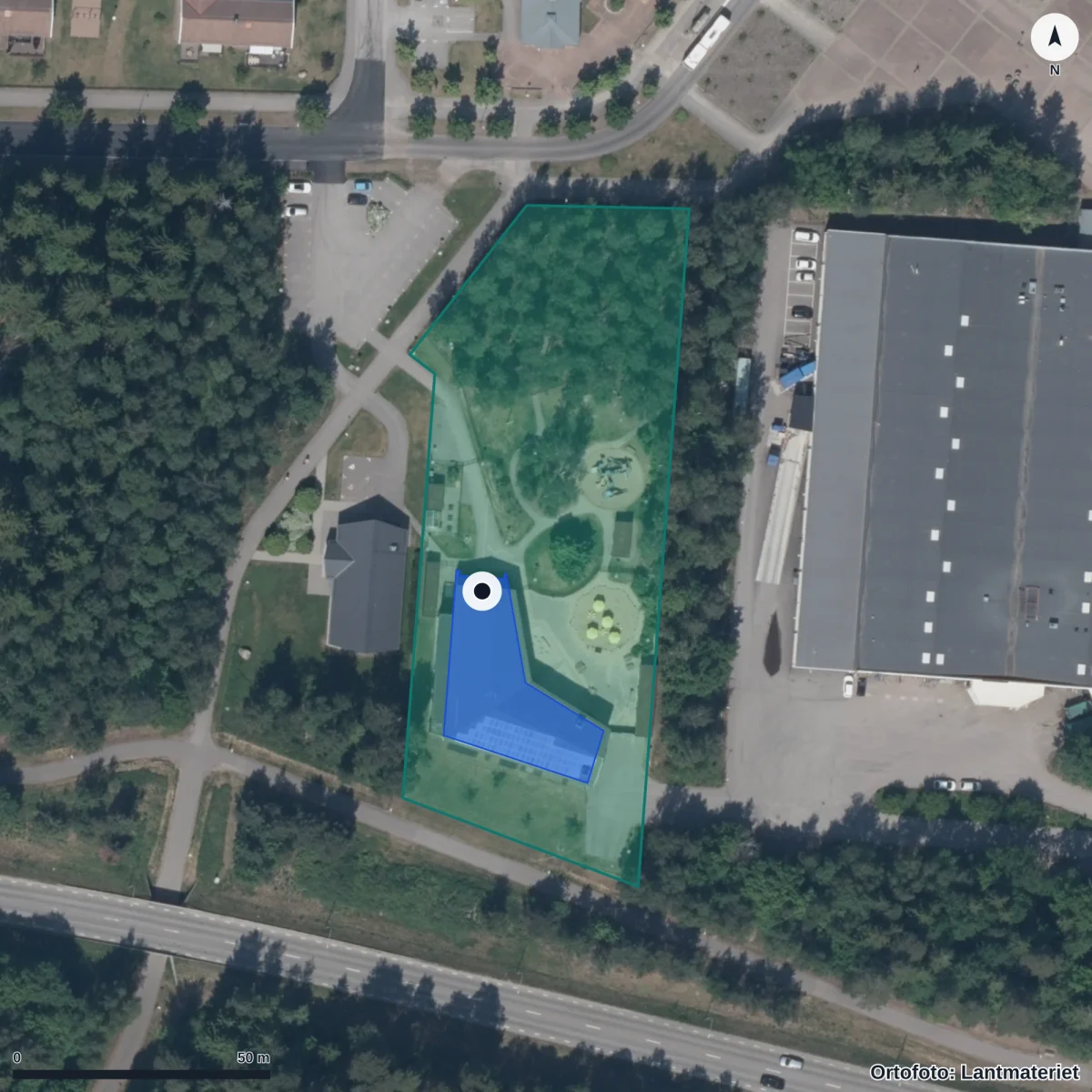 Flygbild över Förskolan Västra Bråstorp, ortofoto från Lantmäteriet