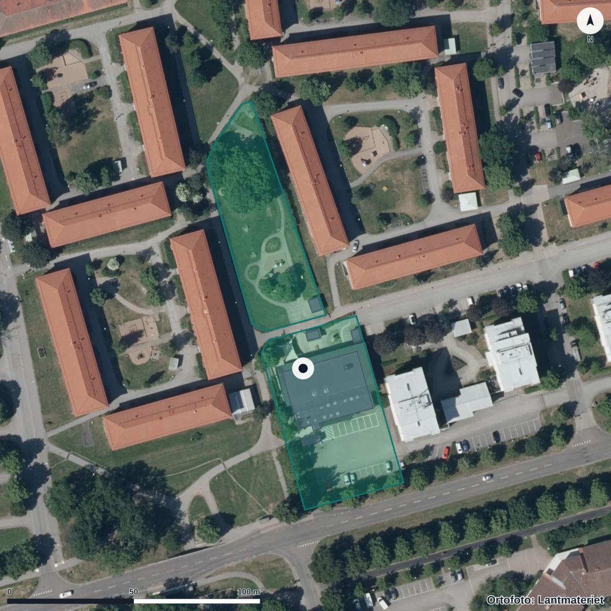 Flygbild över Knektgatan 3, ortofoto från Lantmäteriet
