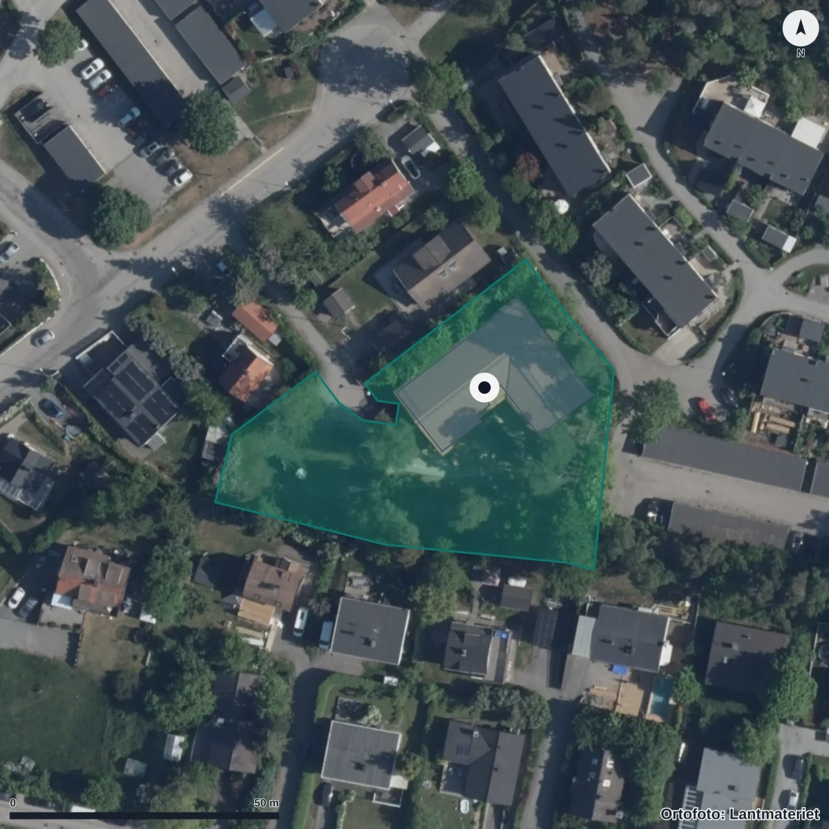 Flygbild över Tellusbarn Ryttis, ortofoto från Lantmäteriet
