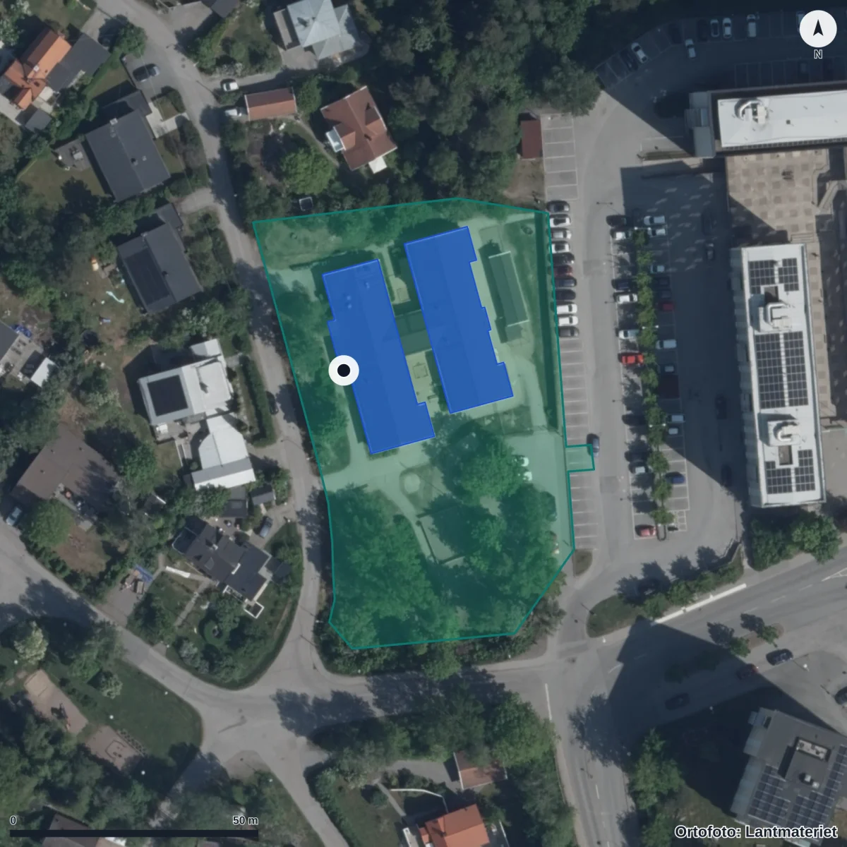 Flygbild över Hyttens Förskola, ortofoto från Lantmäteriet