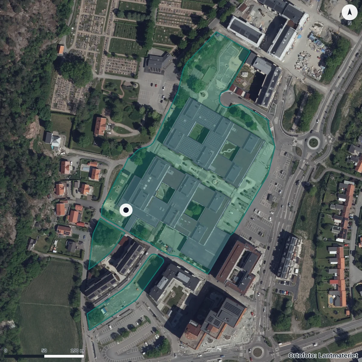 Flygbild över Innovitaskolan Mölndal, ortofoto från Lantmäteriet