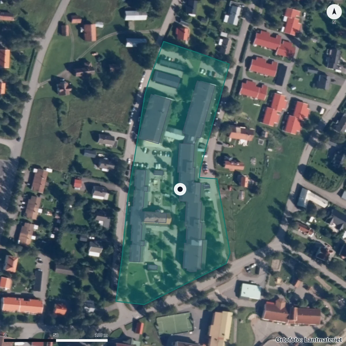 Flygbild över Treälvens Förskola, ortofoto från Lantmäteriet