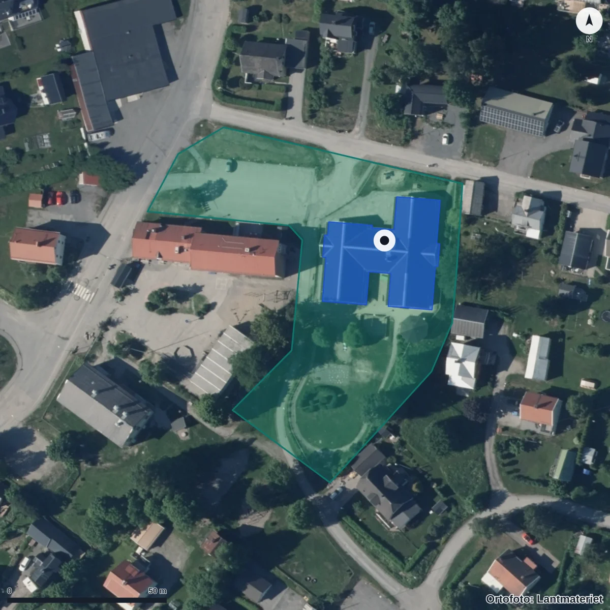 Flygbild över Järveds Förskola, ortofoto från Lantmäteriet