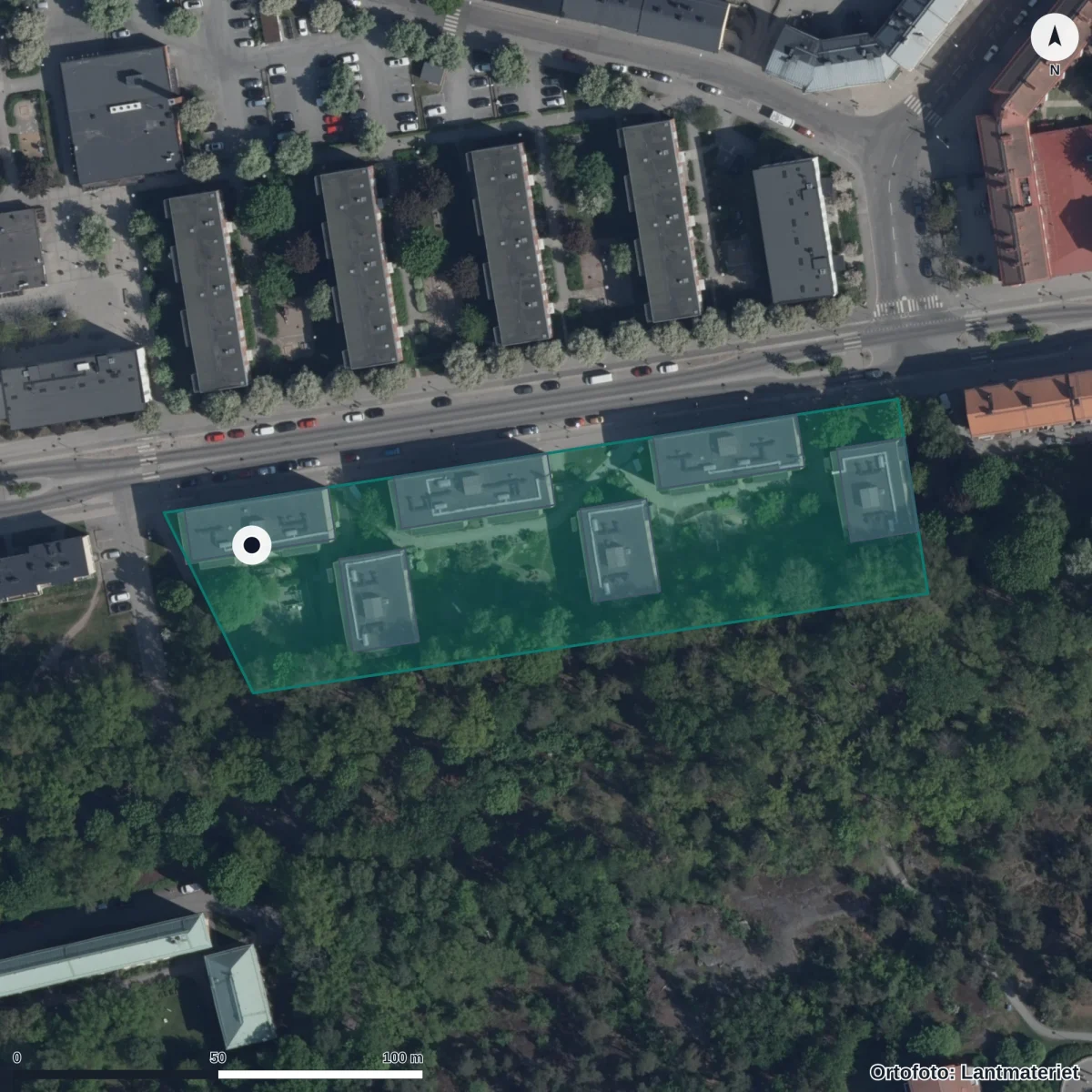 Flygbild över Förskolan Solstrålen, ortofoto från Lantmäteriet