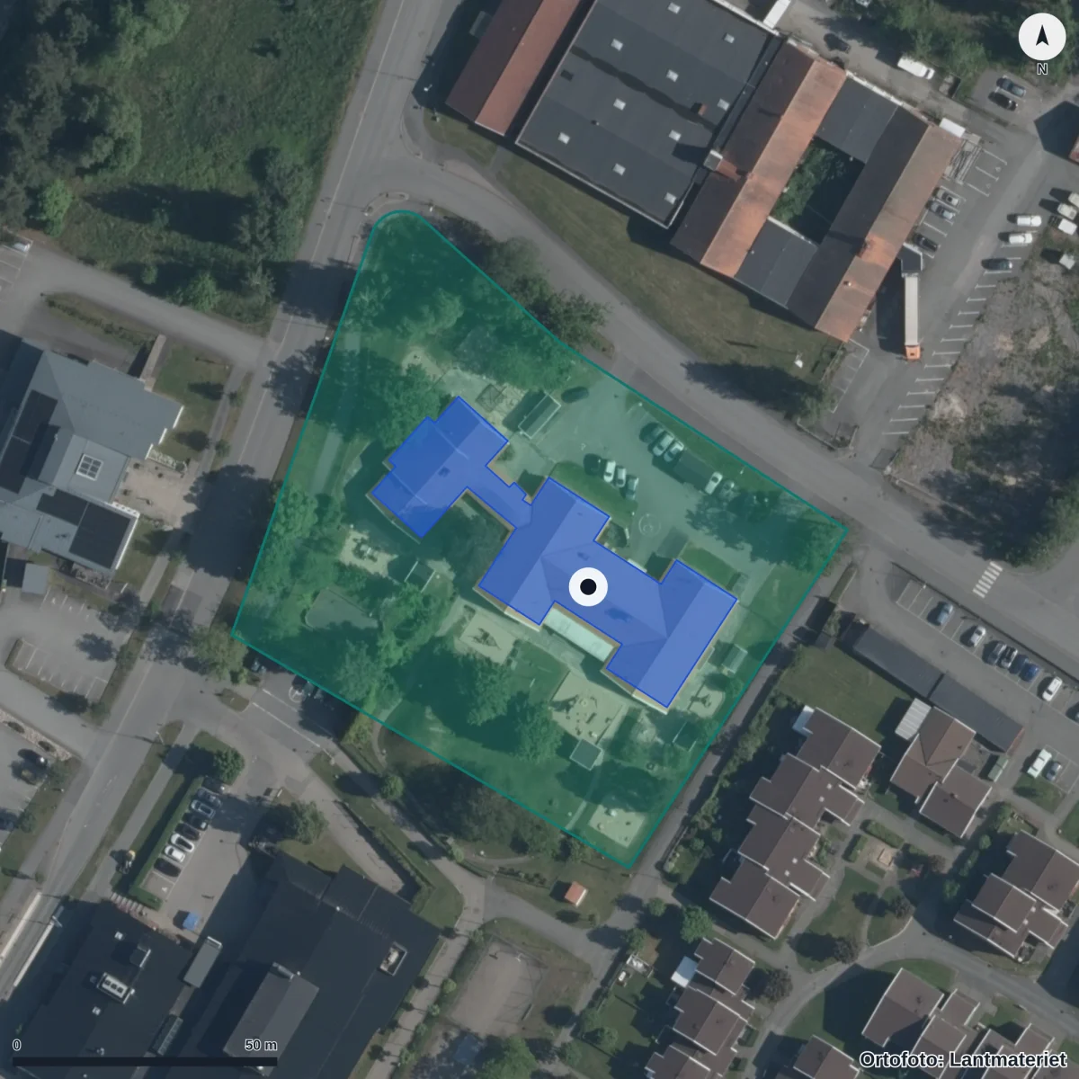Flygbild över Björkängens Förskola, ortofoto från Lantmäteriet