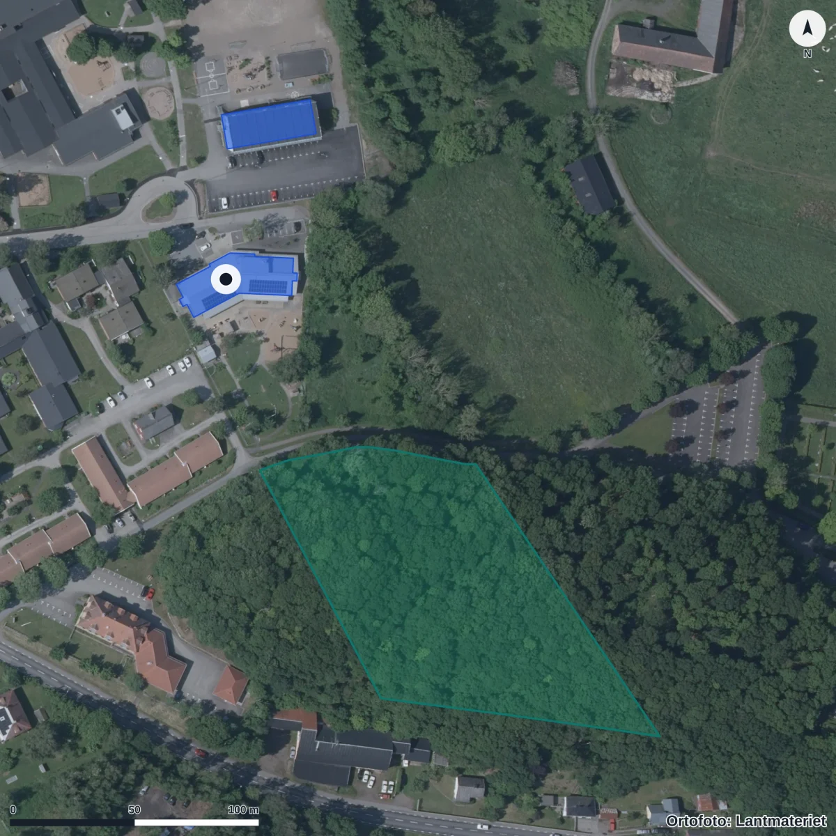 Flygbild över Rolfstorps Förskola, ortofoto från Lantmäteriet