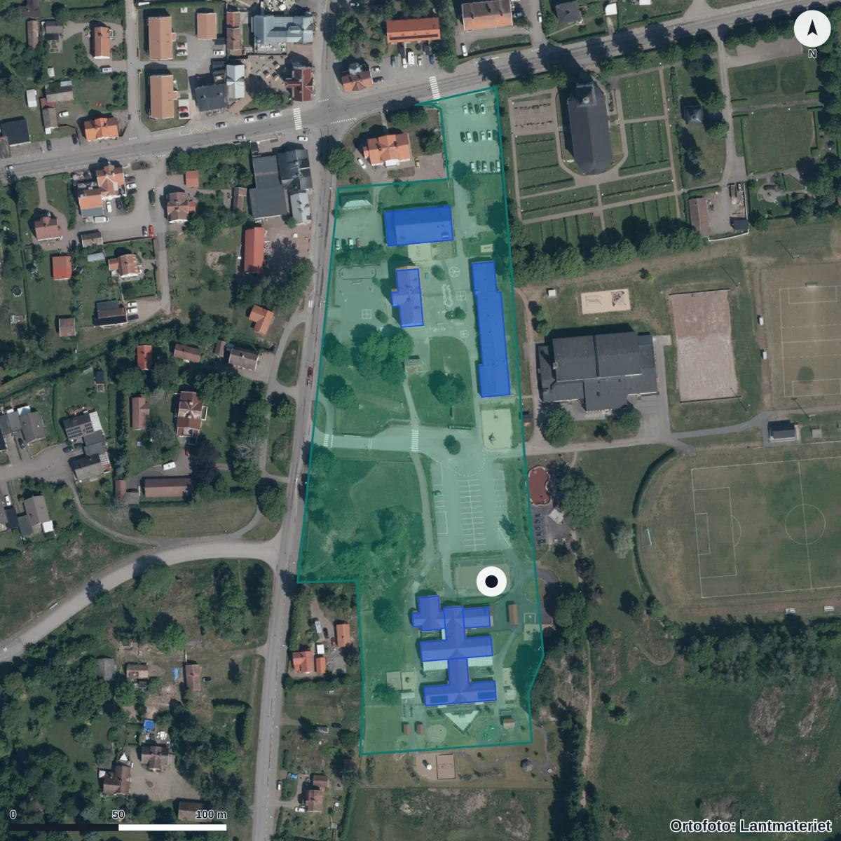 Flygbild över Ängahusets Förskola, ortofoto från Lantmäteriet