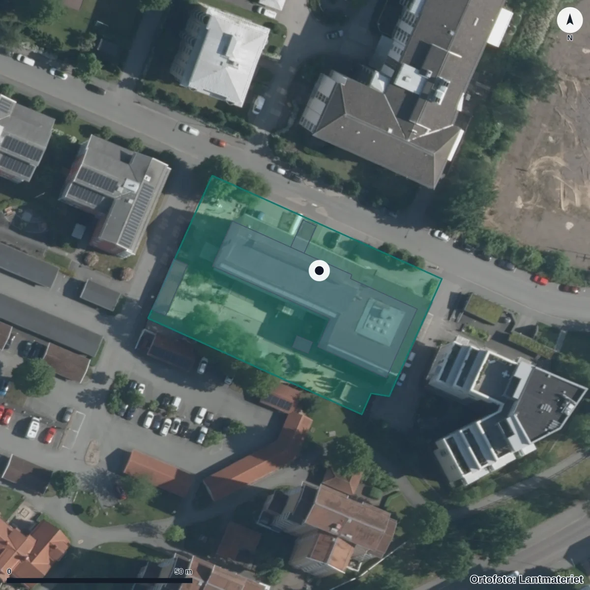 Flygbild över Solstickans Förskola, ortofoto från Lantmäteriet