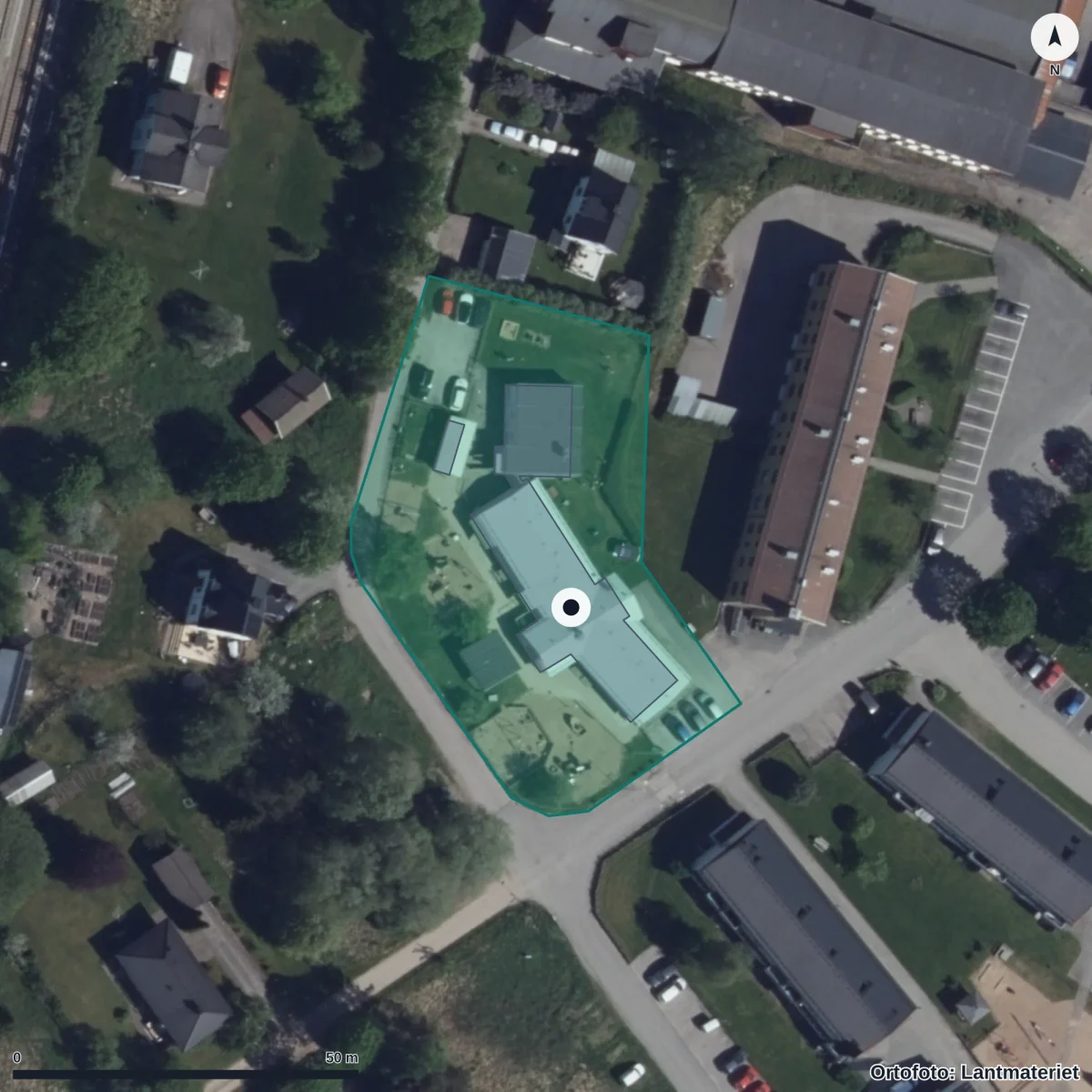 Flygbild över Blåklintens Förskola, ortofoto från Lantmäteriet