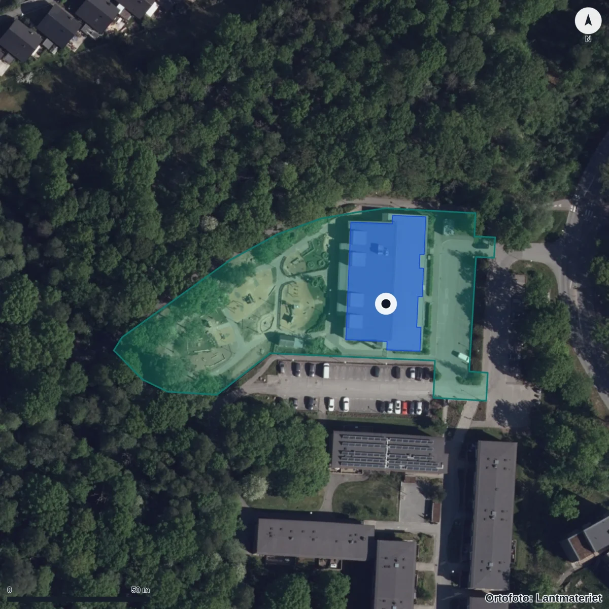 Flygbild över Tallgårdens Förskola, ortofoto från Lantmäteriet