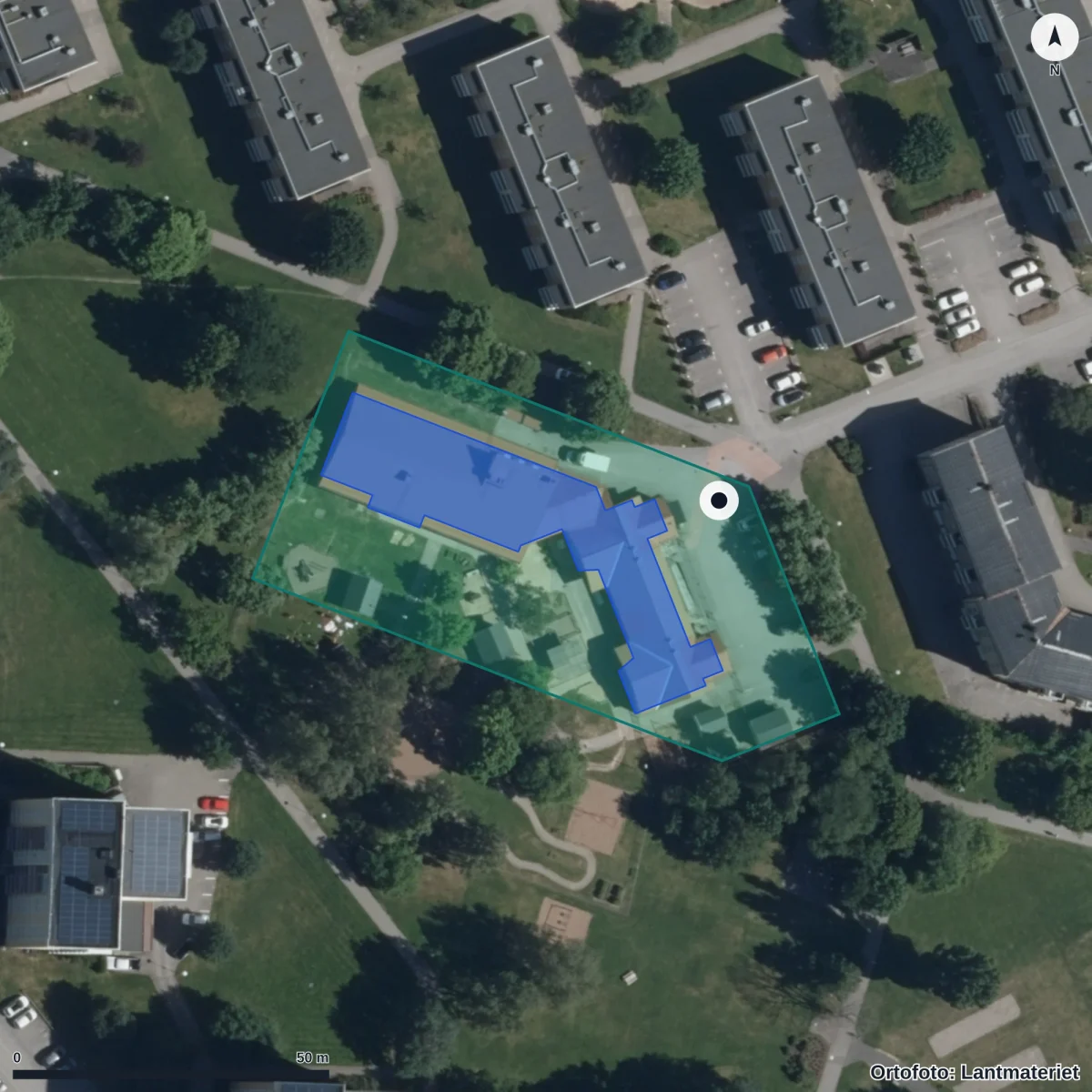 Flygbild över Solrosens Förskola, ortofoto från Lantmäteriet