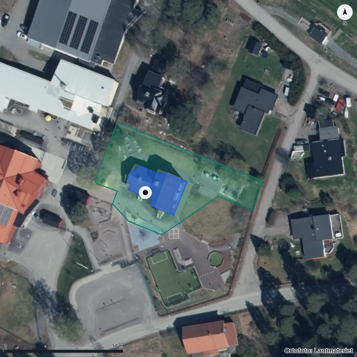 Flygbild över Förskolan Enviken, ortofoto från Lantmäteriet