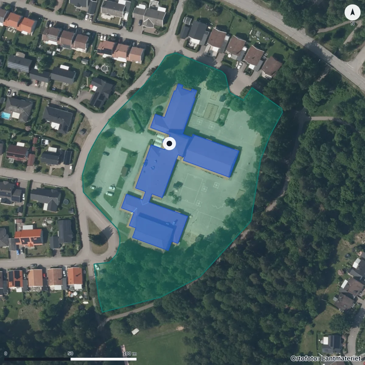 Flygbild över Förskolan Dansäter, ortofoto från Lantmäteriet