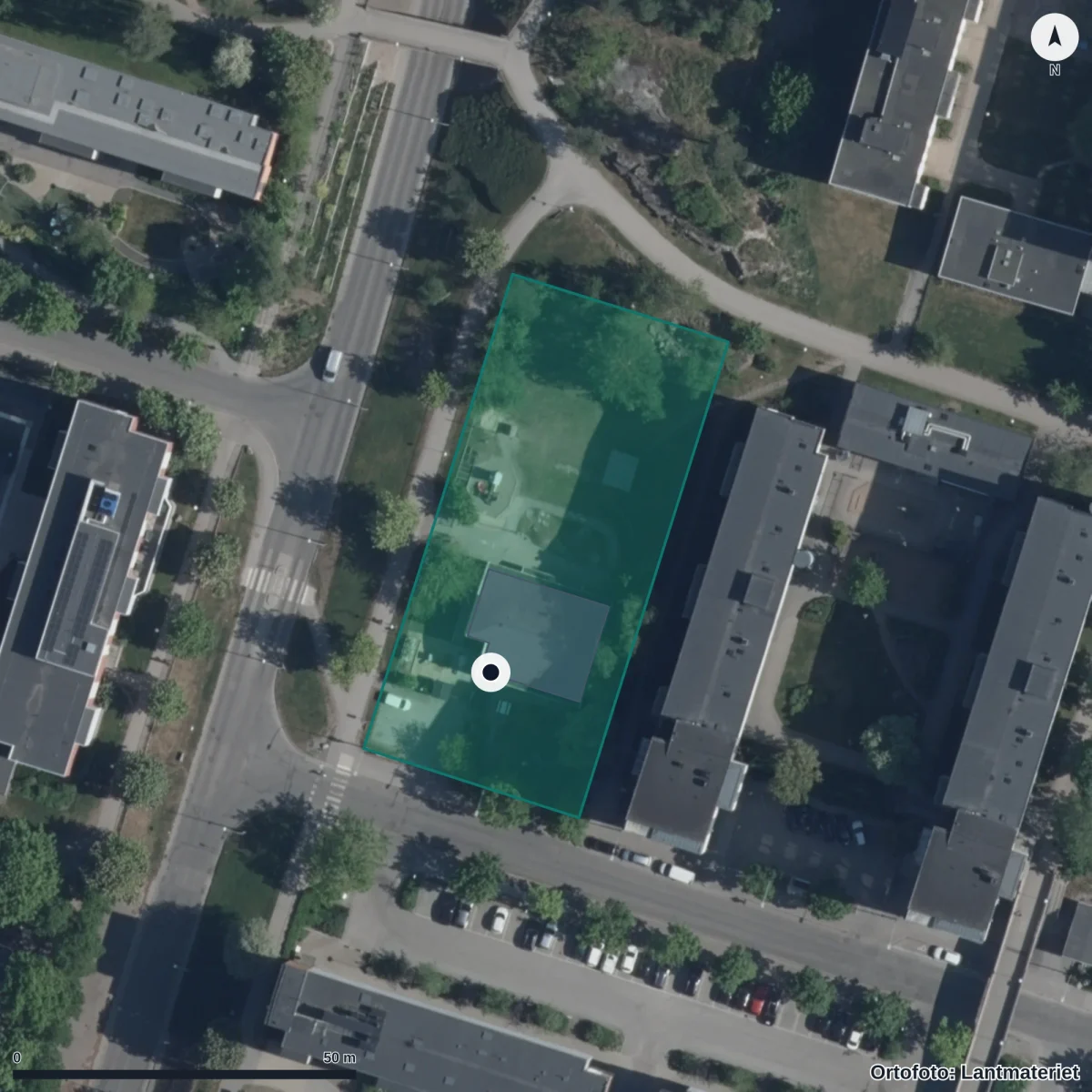 Flygbild över Förskolan Solbacken, ortofoto från Lantmäteriet