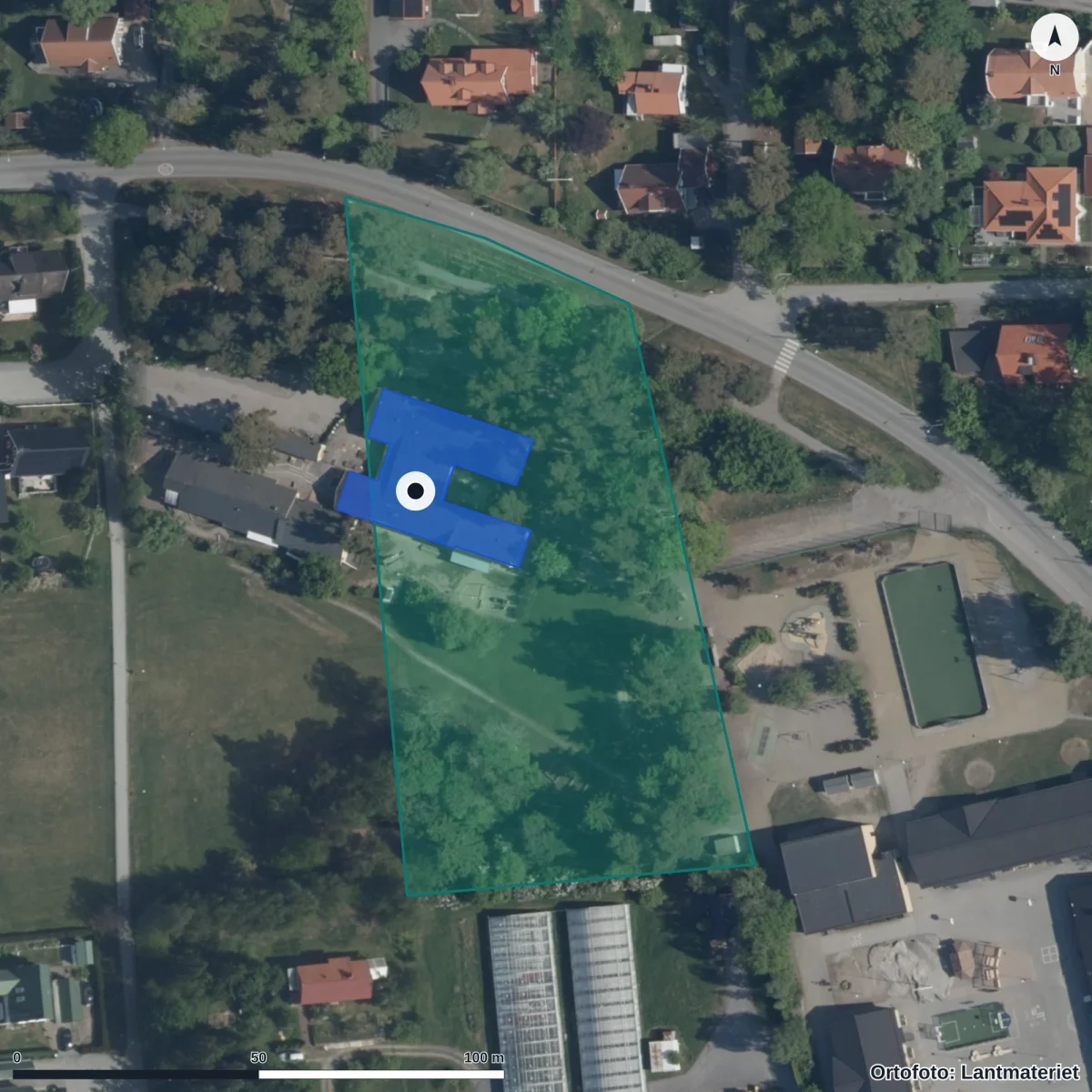 Flygbild över Birkaskolans Förskola, ortofoto från Lantmäteriet