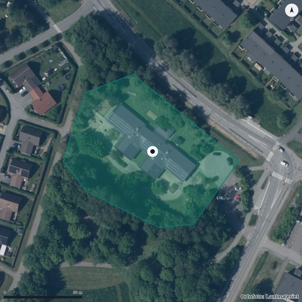 Flygbild över Byängens Förskola, ortofoto från Lantmäteriet