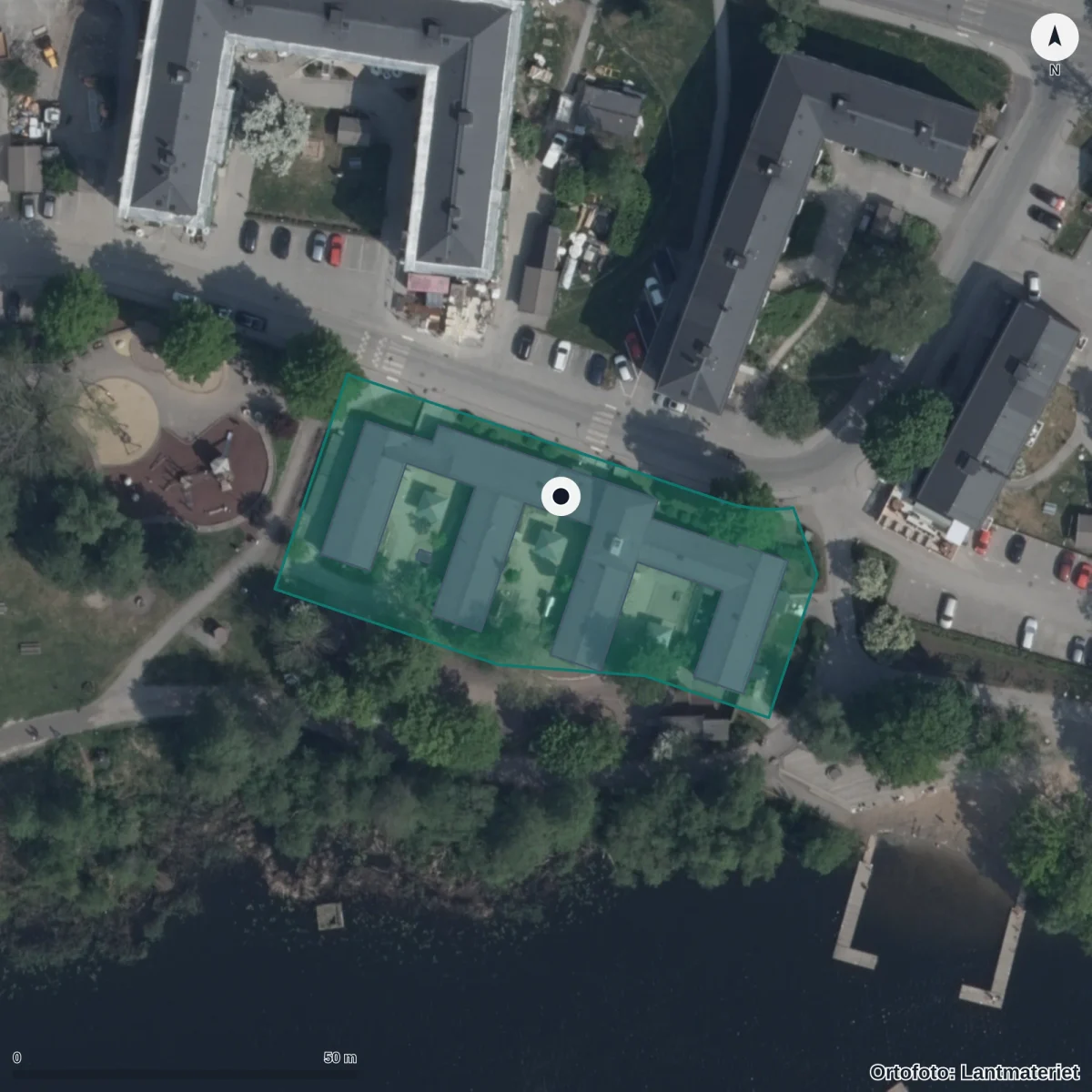Flygbild över Universums Förskola, ortofoto från Lantmäteriet