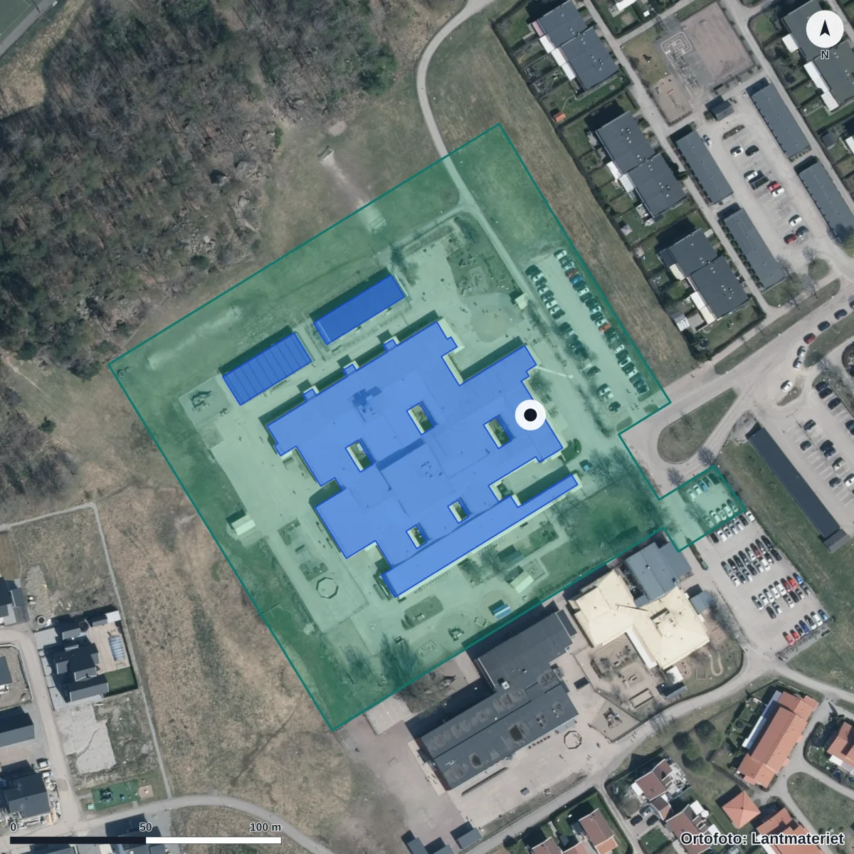 Flygbild över Håkantorps Förskola, ortofoto från Lantmäteriet