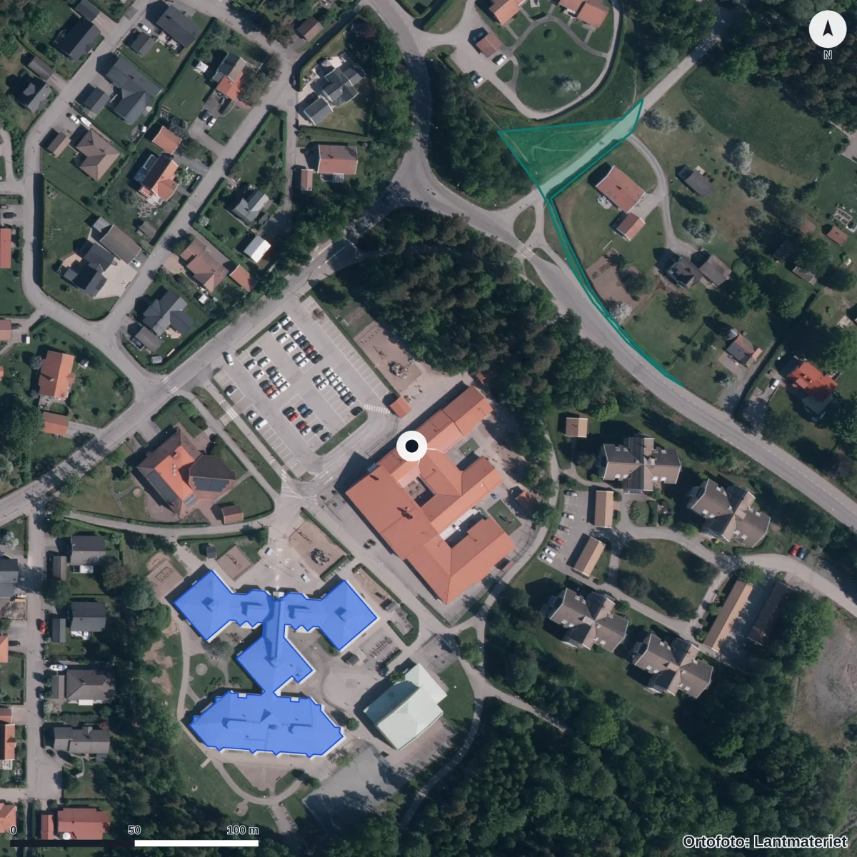 Flygbild över Stenhammars Förskola, ortofoto från Lantmäteriet