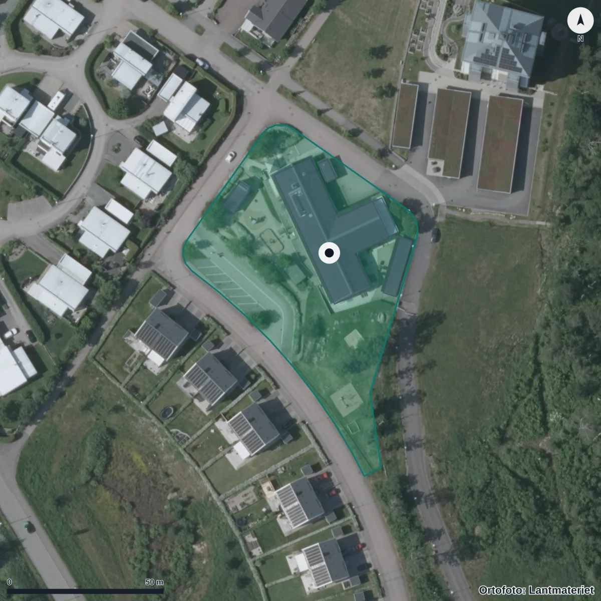 Flygbild över Werners Hages Förskola, ortofoto från Lantmäteriet
