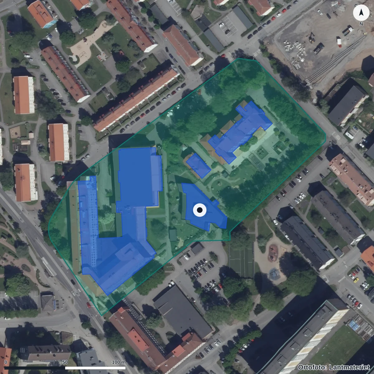 Flygbild över Förskolan Kreanova, ortofoto från Lantmäteriet