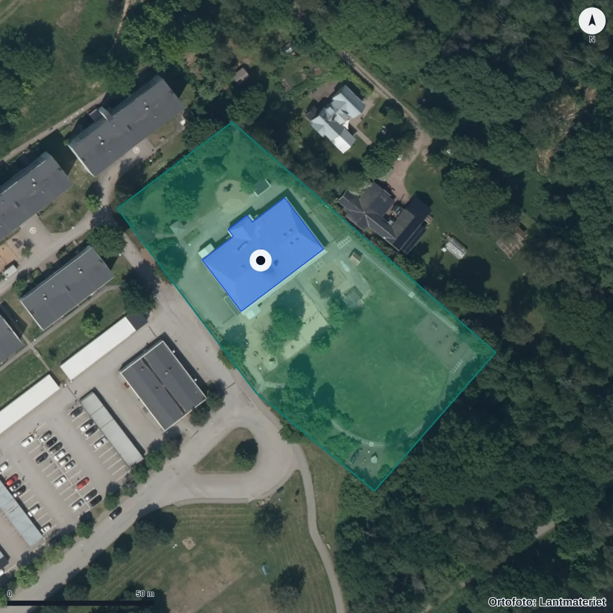 Flygbild över Prästgårdslidens Förskola, ortofoto från Lantmäteriet