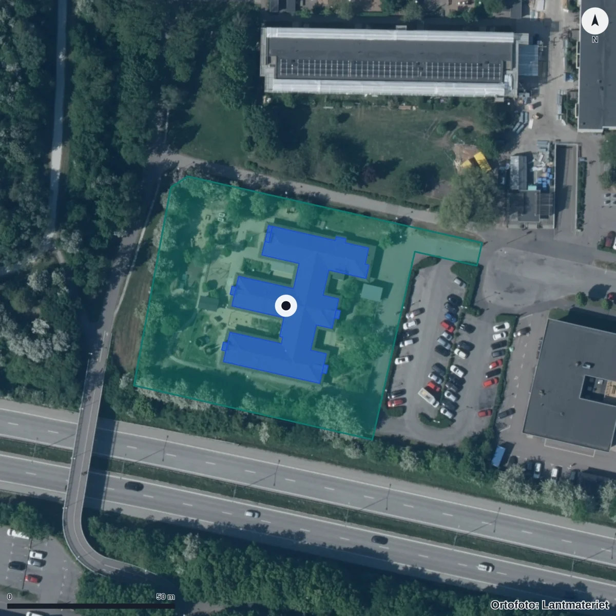 Flygbild över Lönneberga Förskola, ortofoto från Lantmäteriet