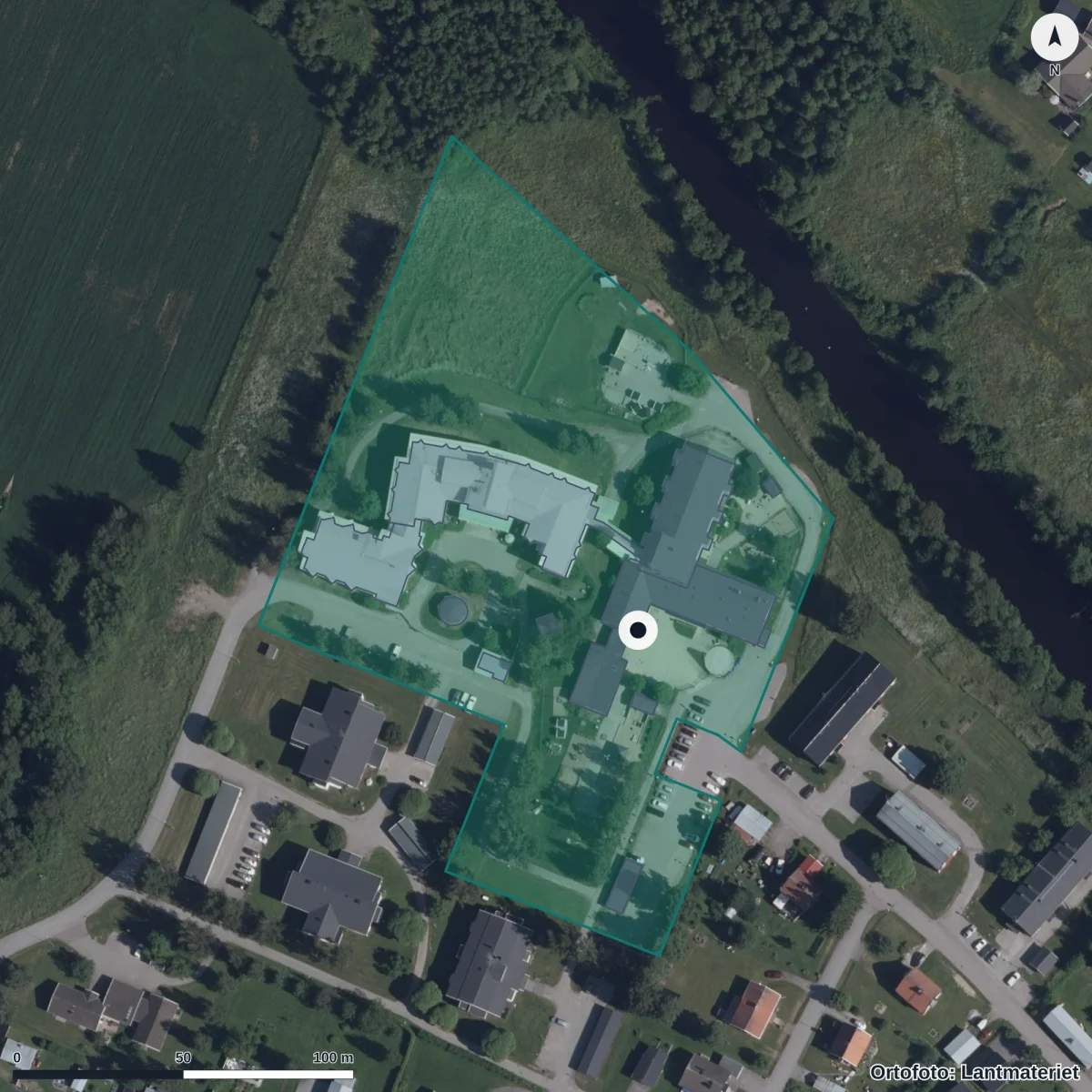 Flygbild över Roknäs Förskola, ortofoto från Lantmäteriet