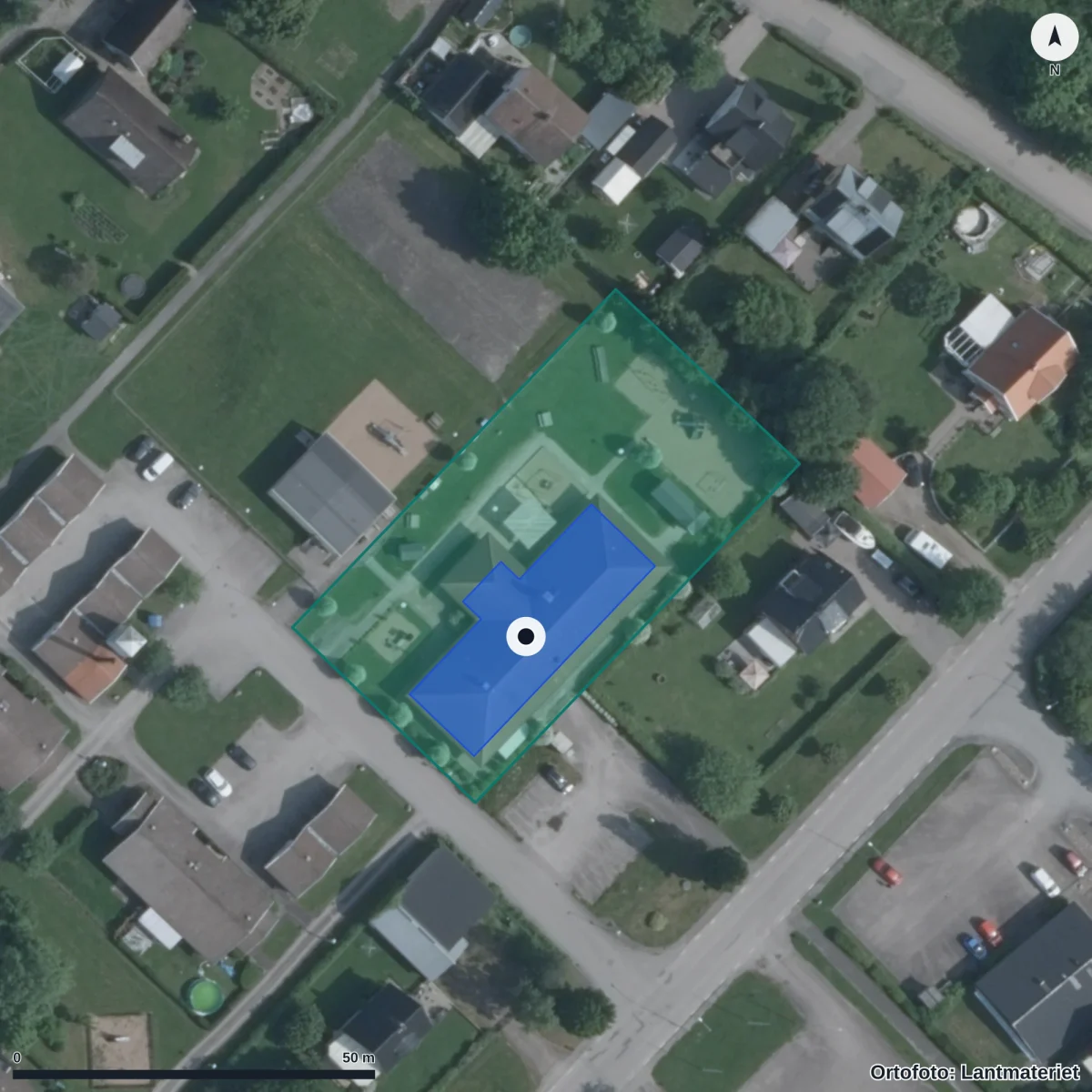 Flygbild över Regnbågens Förskola, ortofoto från Lantmäteriet