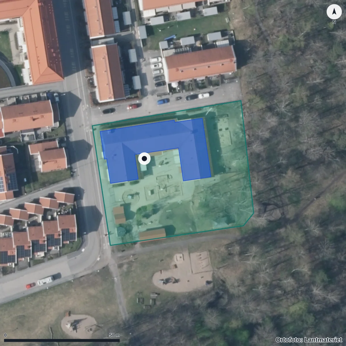 Flygbild över Rynningeåsens Förskola, ortofoto från Lantmäteriet