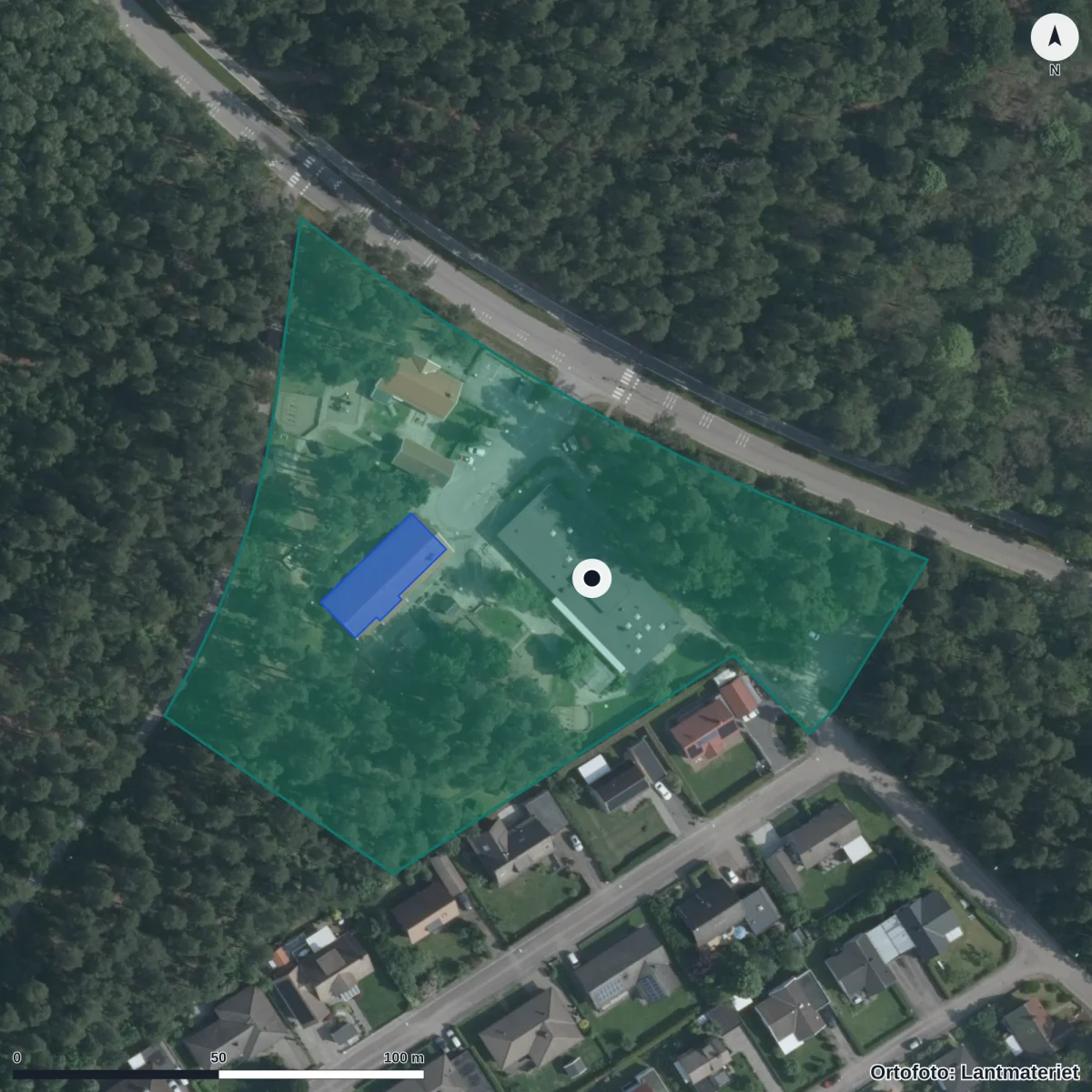 Flygbild över Frennarps Förskola, ortofoto från Lantmäteriet