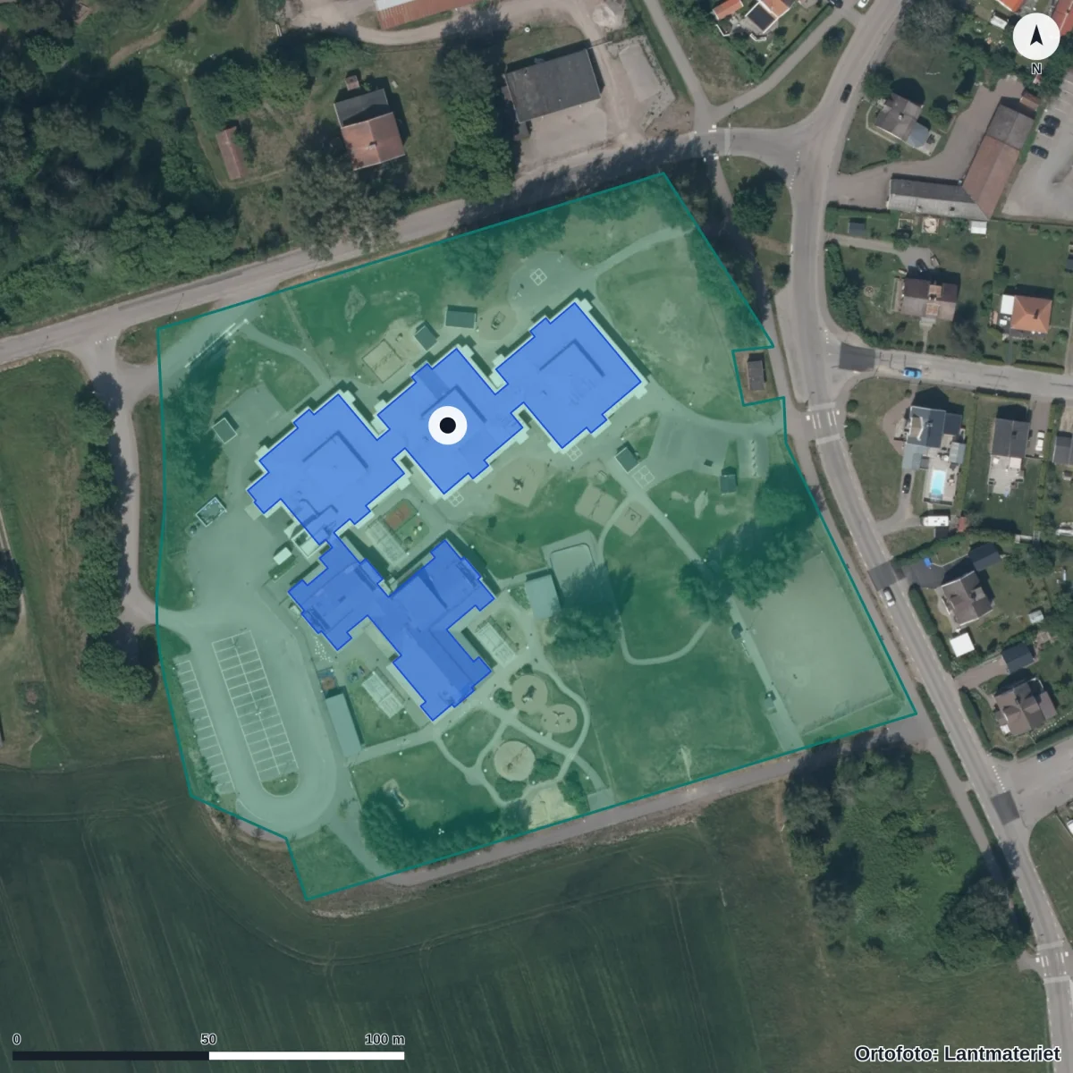 Flygbild över Bjälbotulls Förskola, ortofoto från Lantmäteriet
