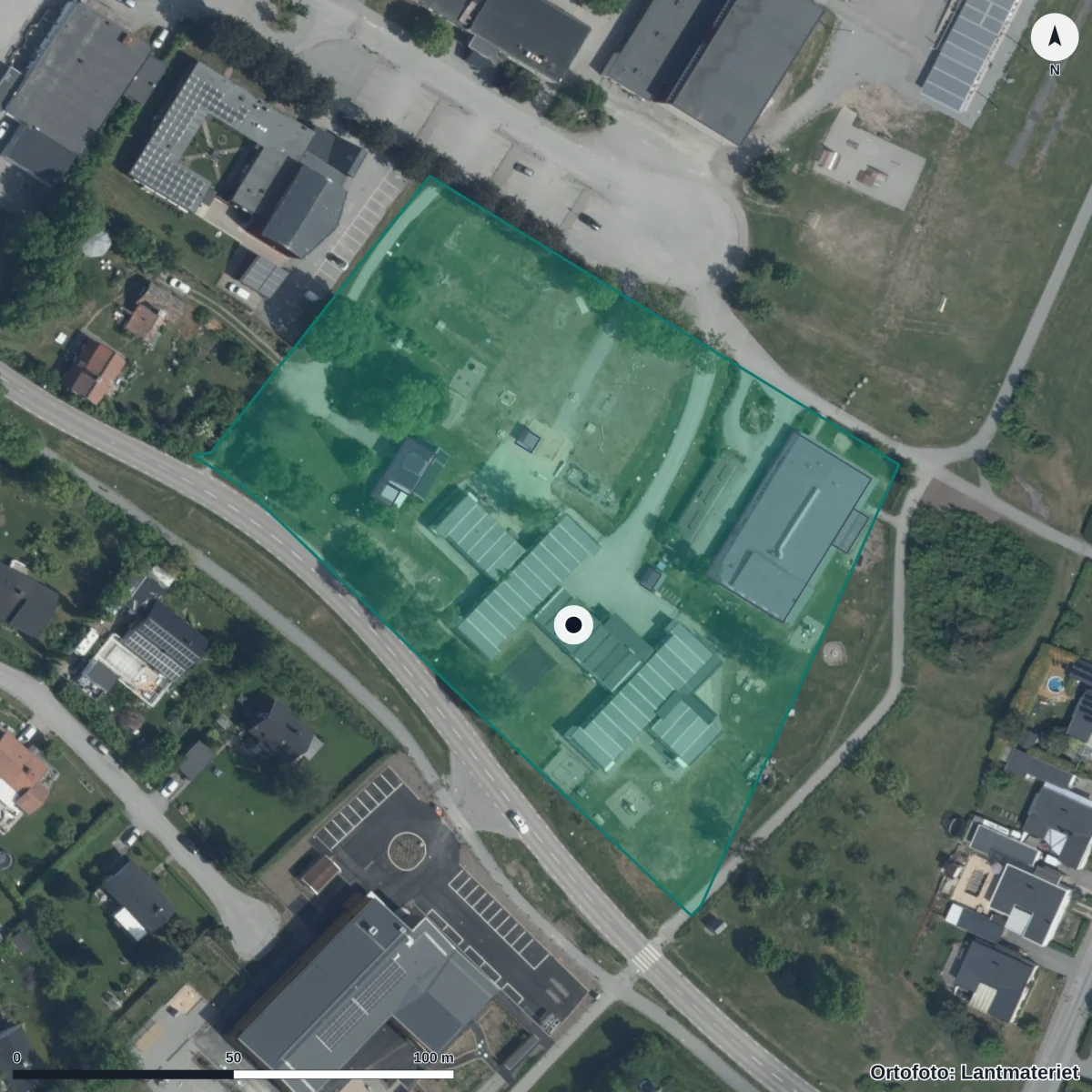 Flygbild över Stenhamra Förskola, ortofoto från Lantmäteriet