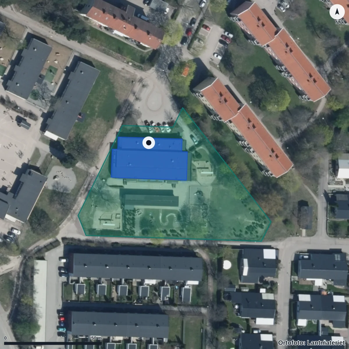 Flygbild över Hammarby Förskola, ortofoto från Lantmäteriet