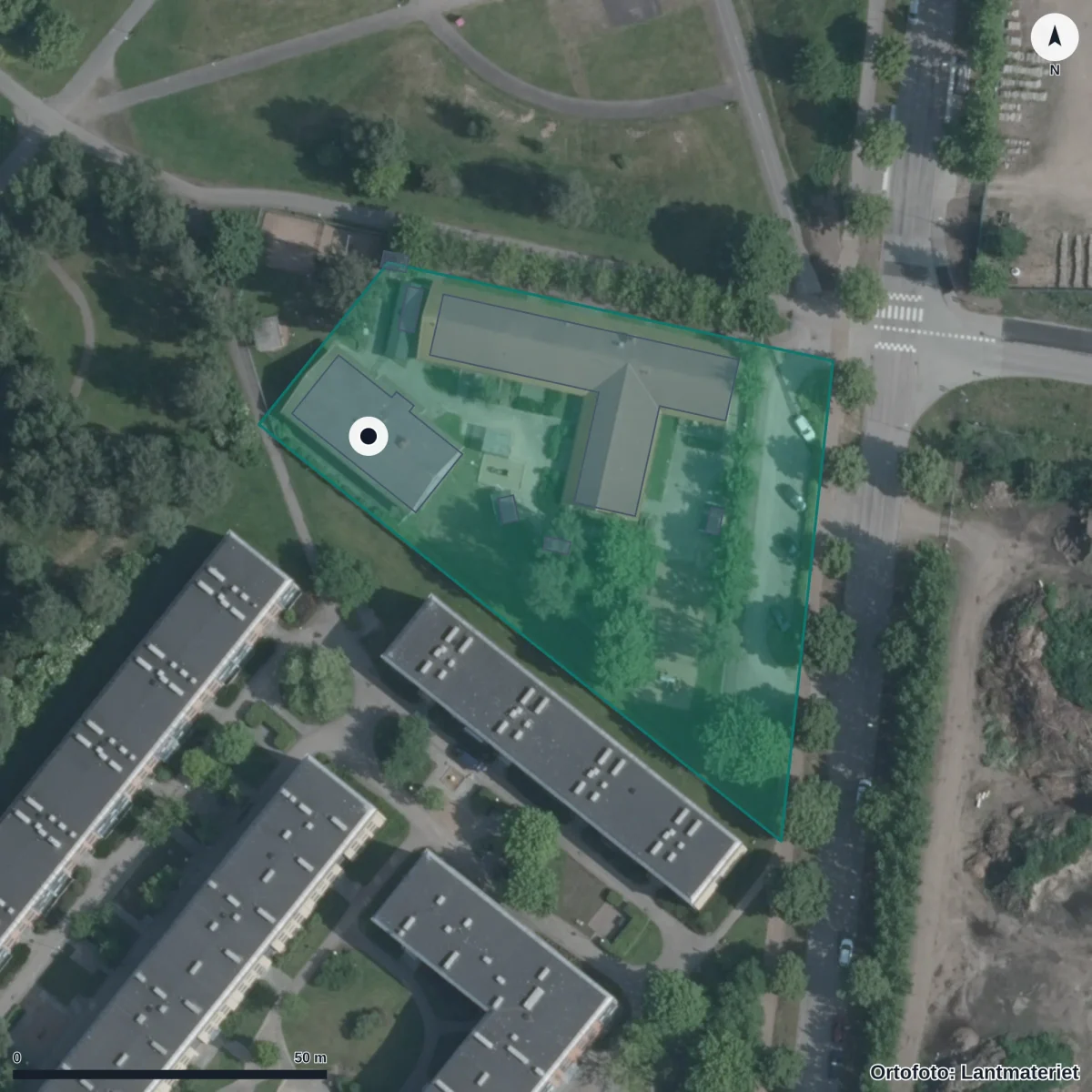 Flygbild över Smörblommans Förskola, ortofoto från Lantmäteriet