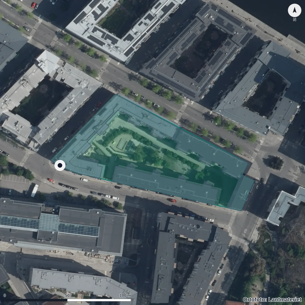 Flygbild över Förskolan Sjövik, ortofoto från Lantmäteriet