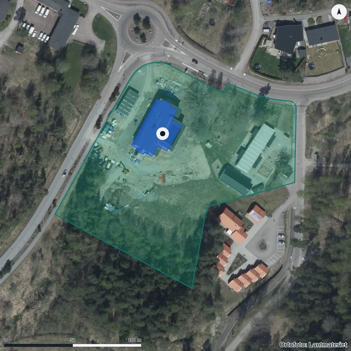 Flygbild över Zakrisdals Förskola, ortofoto från Lantmäteriet