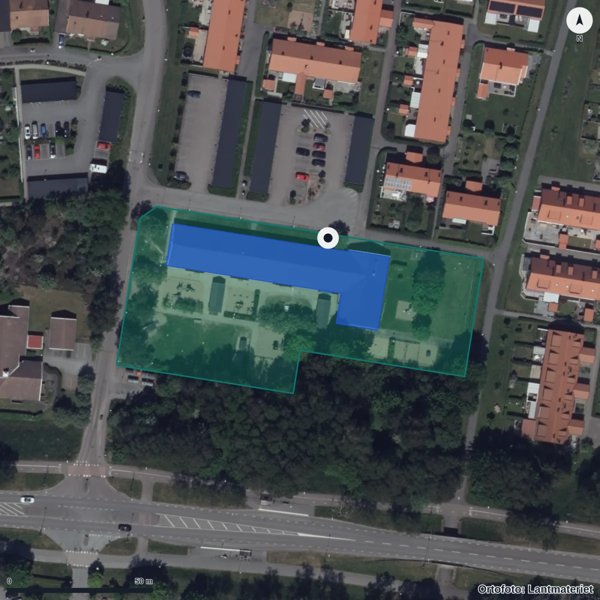 Flygbild över Melongatan 3 Förskola, ortofoto från Lantmäteriet