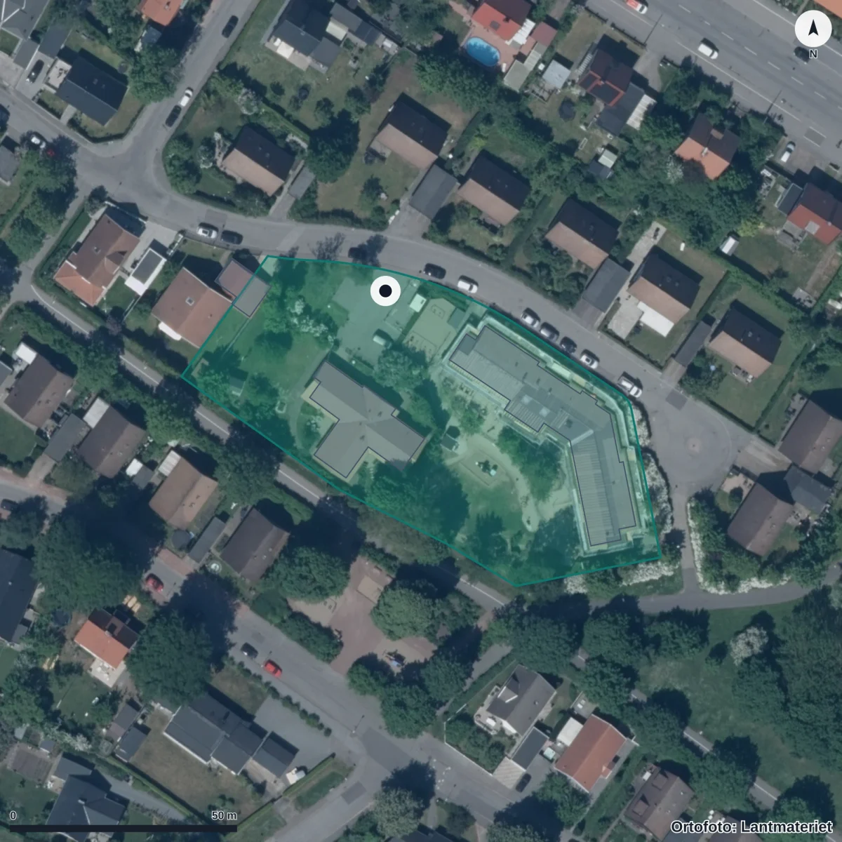 Flygbild över Herdinnans Förskola, ortofoto från Lantmäteriet