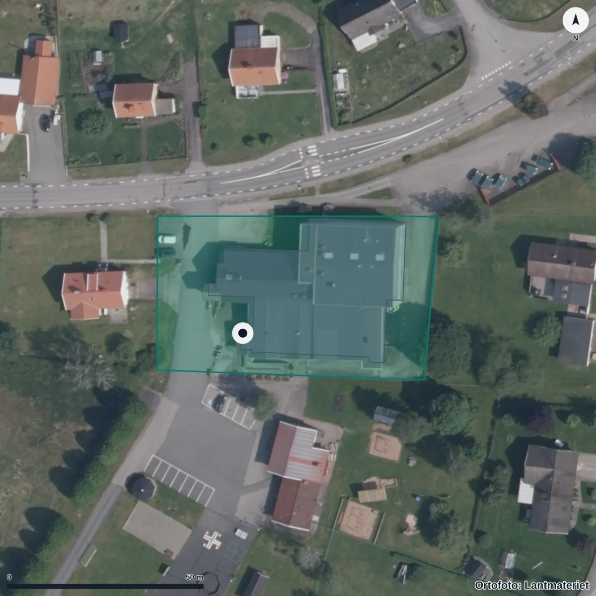 Flygbild över Ljungbackens Förskola, ortofoto från Lantmäteriet
