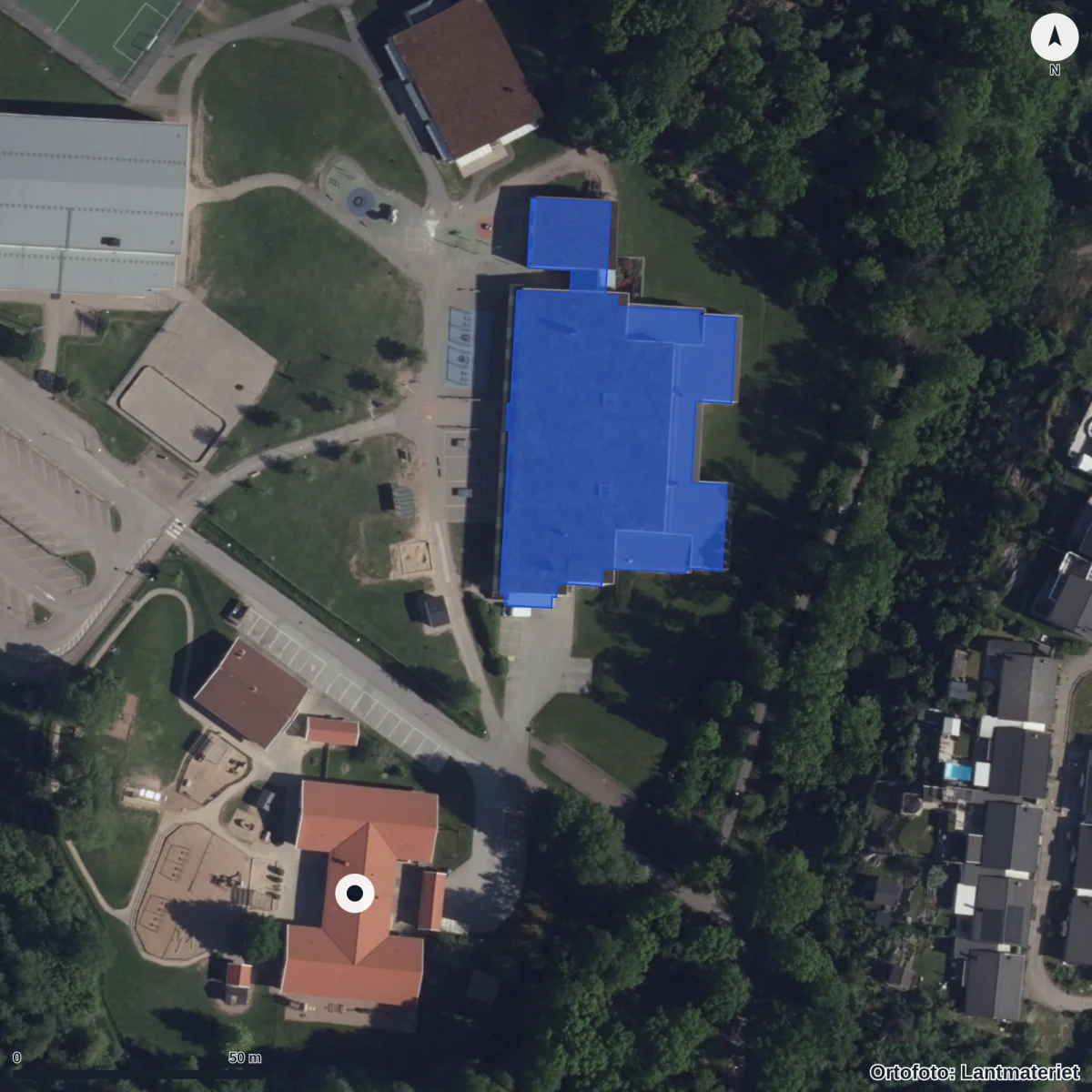 Flygbild över Forsgläntans Förskola, ortofoto från Lantmäteriet