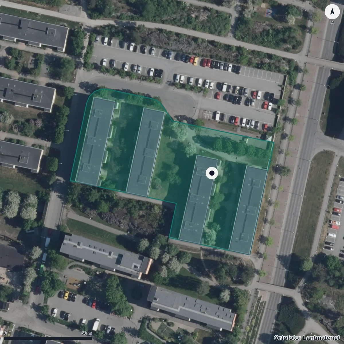 Flygbild över Kardemumma Förskola, Elinsborgsbacken, ortofoto från Lantmäteriet